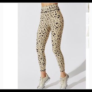 NWT Adam Selman Sport Hi-Rise Daisy Leggings XL